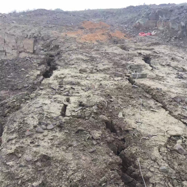 陕西西安矿山开采设备二氧化碳气体爆破