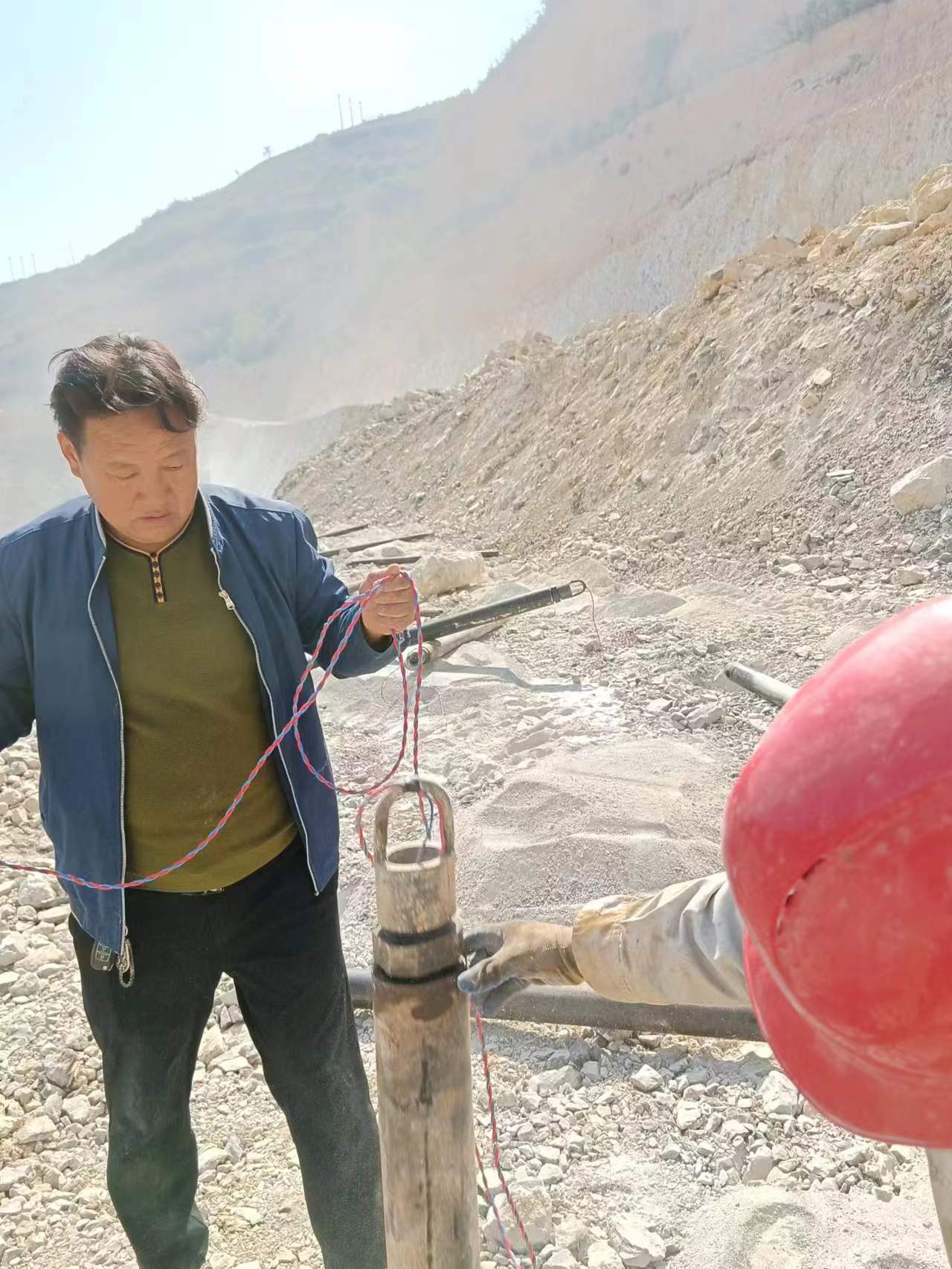 广西南宁矿山二氧化碳气体爆破露天爆破设备