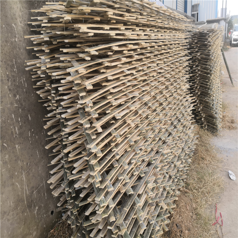 金山菜地护栏实木碳化木栅栏竹篱笆竹子护栏