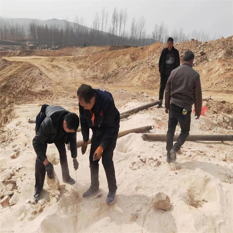 新疆博尔塔拉二氧化碳气体爆破机械制造厂家