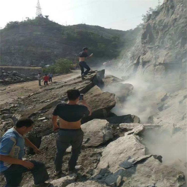 新疆克孜勒苏柯尔克孜气体爆破设备