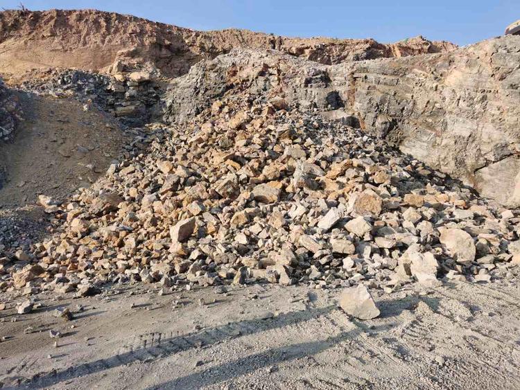 安徽六安二氧化碳爆破石料厂