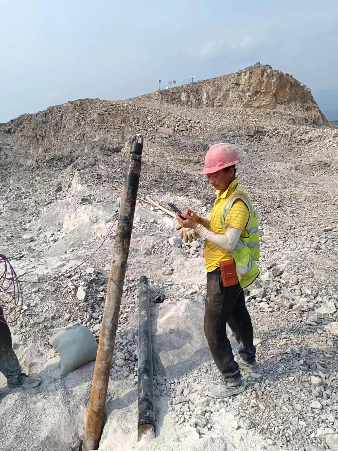 黑龙江牡丹江二氧化碳气体爆破石料厂