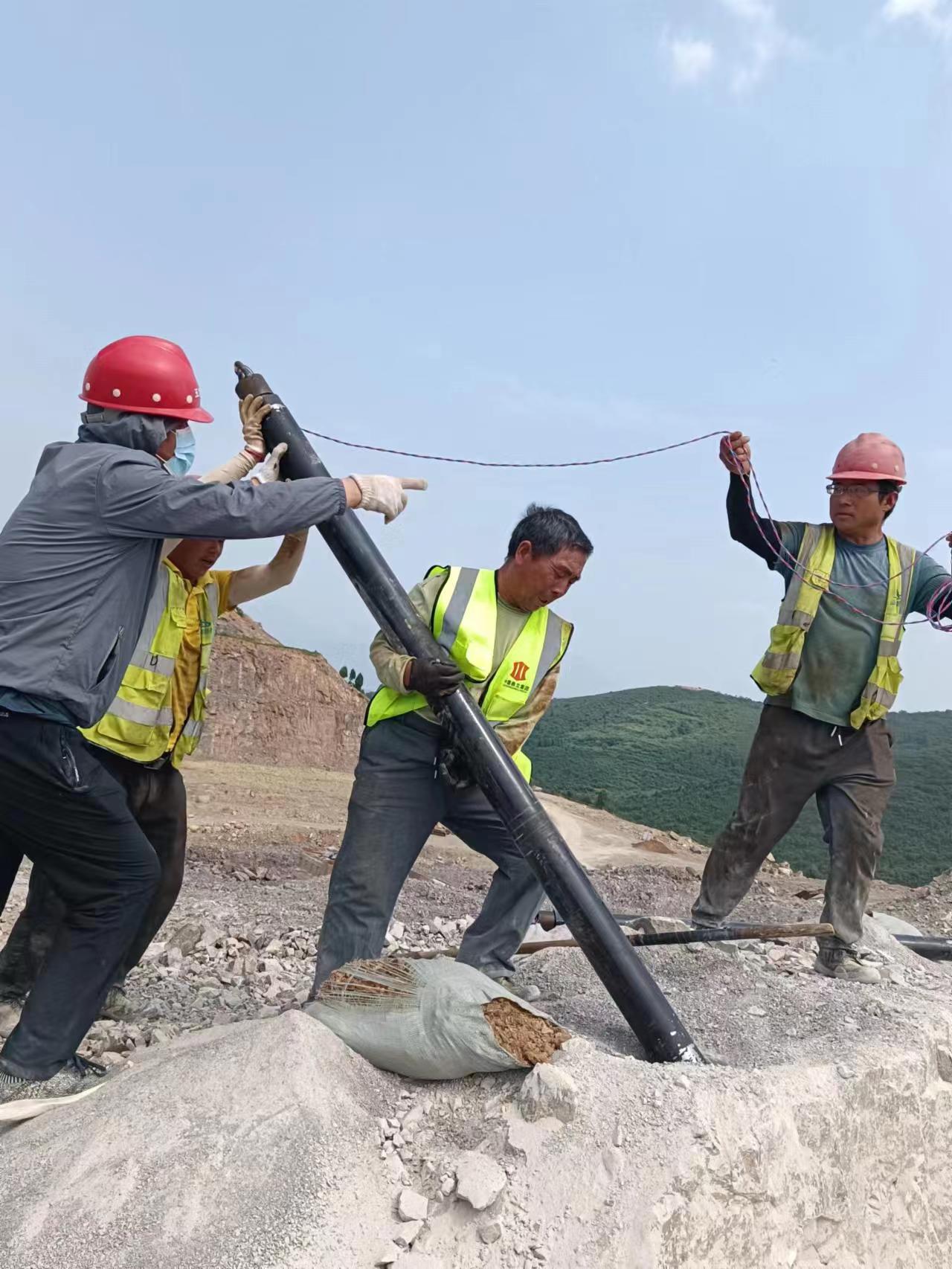 广西柳州二氧化碳气体致裂技术现场培训