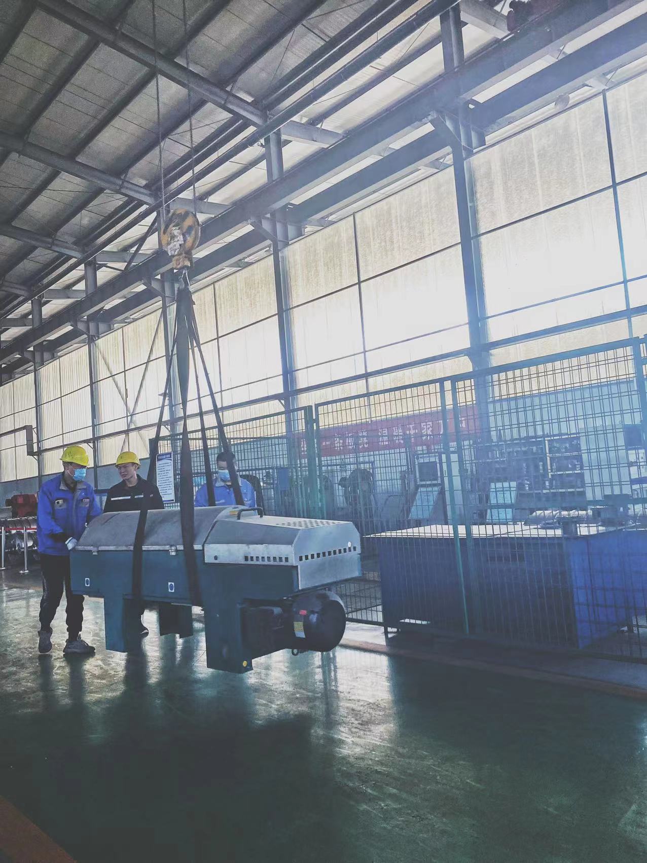 上海卢湾钢厂离心机配电柜离心机耐磨块整机维修