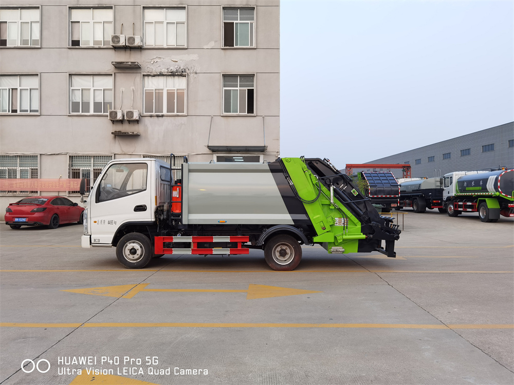国六压缩垃圾车垃圾运输车智能垃圾车