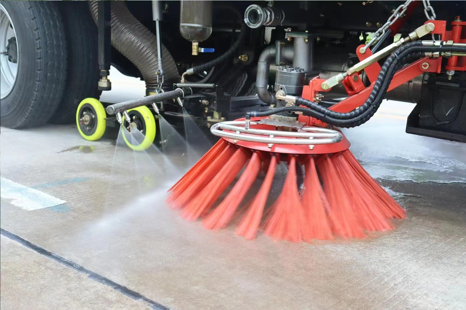 深度保洁车湖北国六后置吸尘器车洗扫车配件