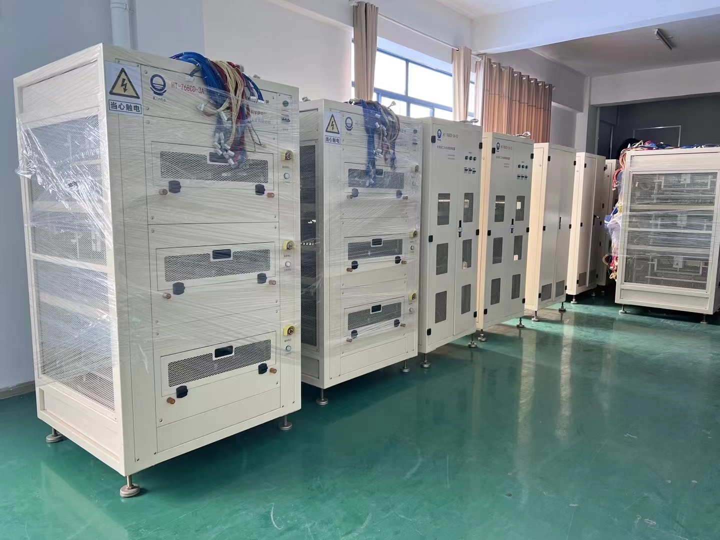 广东 尘床化成机-移动电源/充电器老化柜回收处理