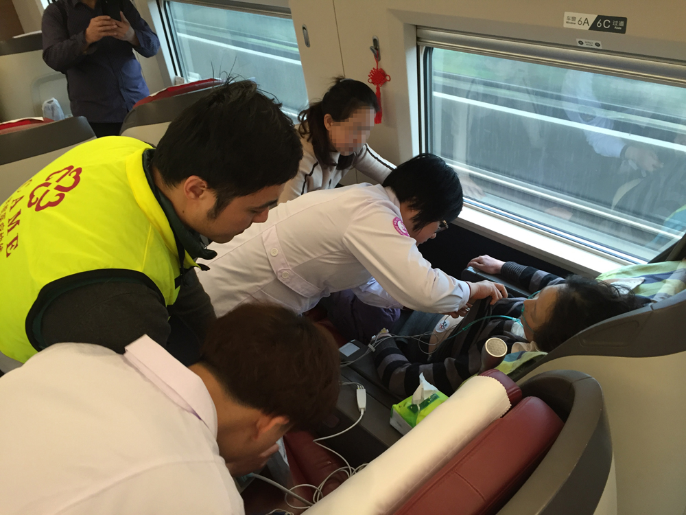 三明私人120救护车服务电话-救护车长途转运