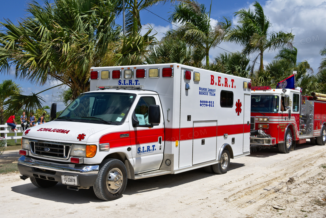 长治救护车提供跨省转运病人服务，医护团队全程护送