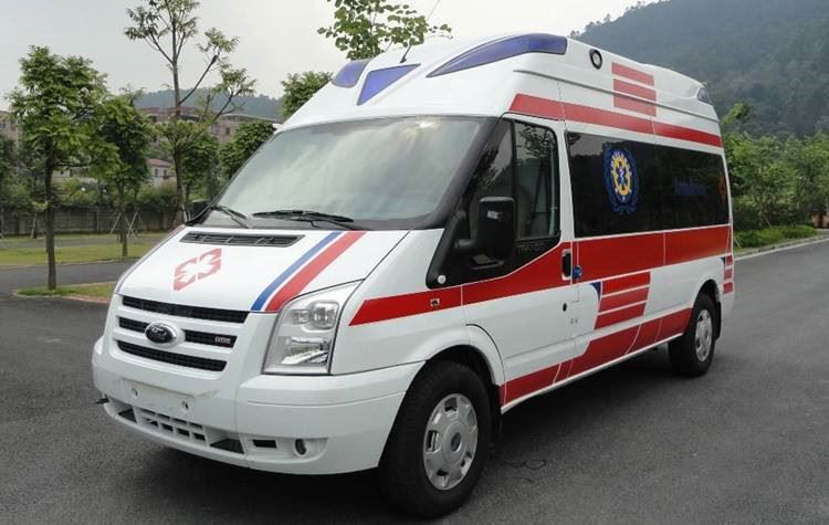 东莞私人救护车怎么收费-全国联网