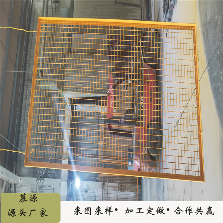 贵州输送机围栏网-设备安全隔离网