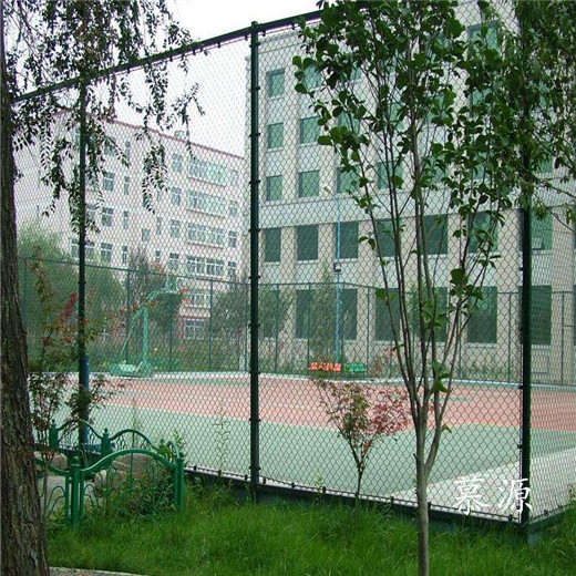 吉安学校运动场铁丝网-篮球场围栏网