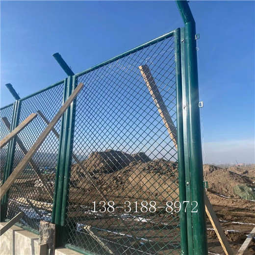 重庆垫江保税区围墙钢板网-海关港口防护网