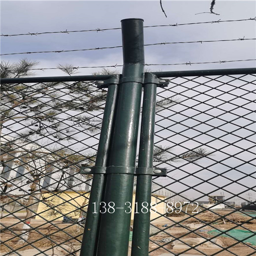 北京丰台正孔斜方围栏网-钢丝网围墙