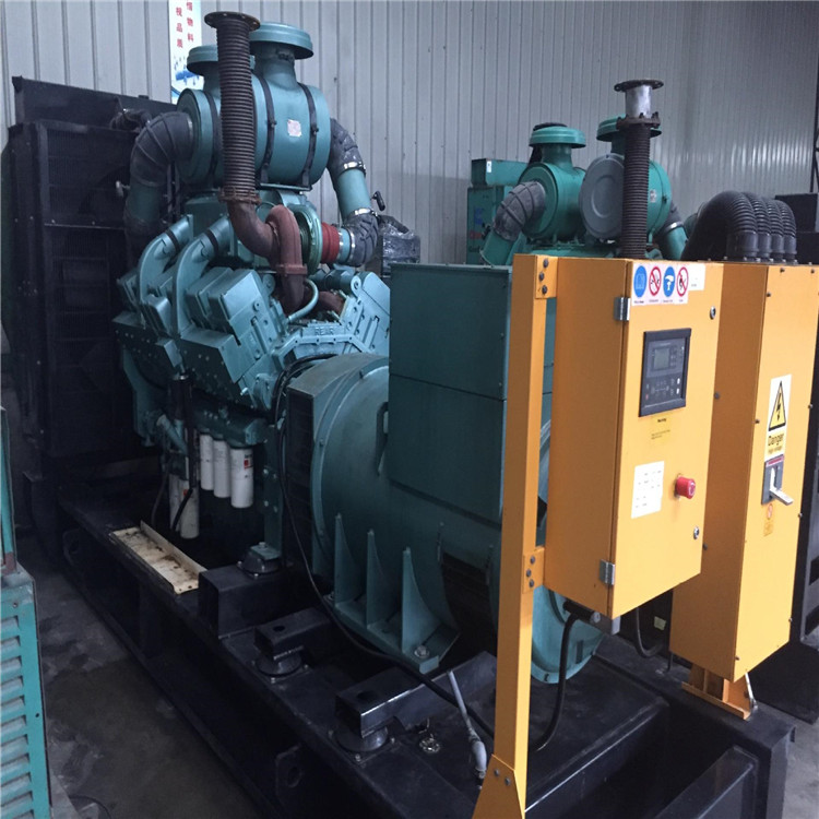 南汇静音式发电机回收 康明斯柴油发电机组回收