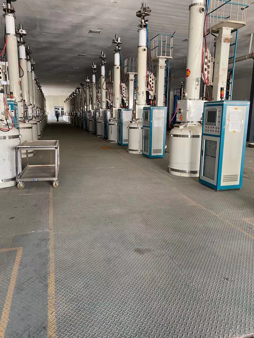 苏州吴中提拉式长晶炉回收 plc编程回收现场报价