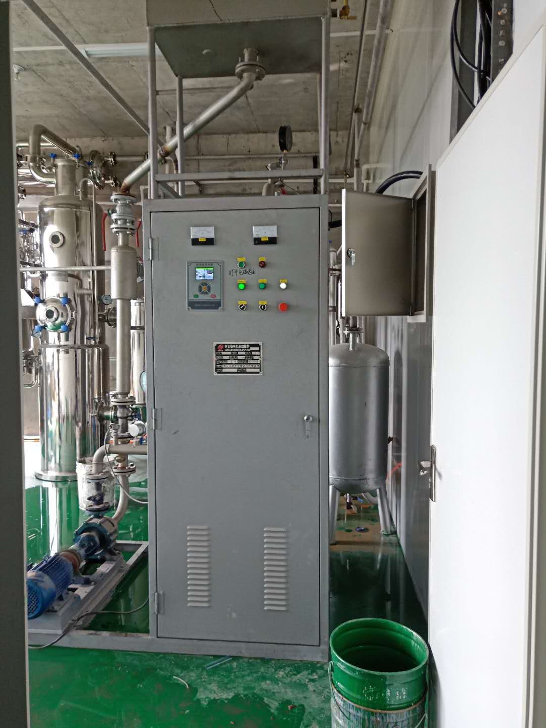 甘肃电加热导热油炉厂家240KW260KW280KW300KW电加热导热油炉