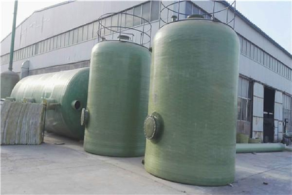 威海乳山玻璃钢污水罐寿命长欧意环保设备公司
