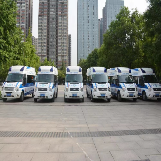 武汉跨省病人出院救护车出租-长途危重病人转运车-长途护送