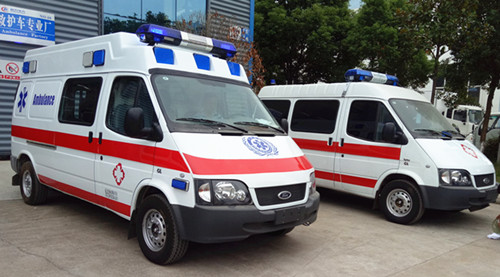 喀什巴楚跨省救护车120