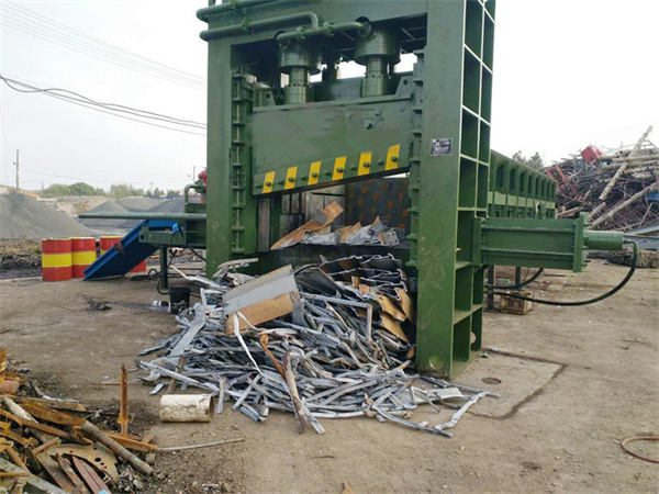 湖南废金属剪切机生产现场