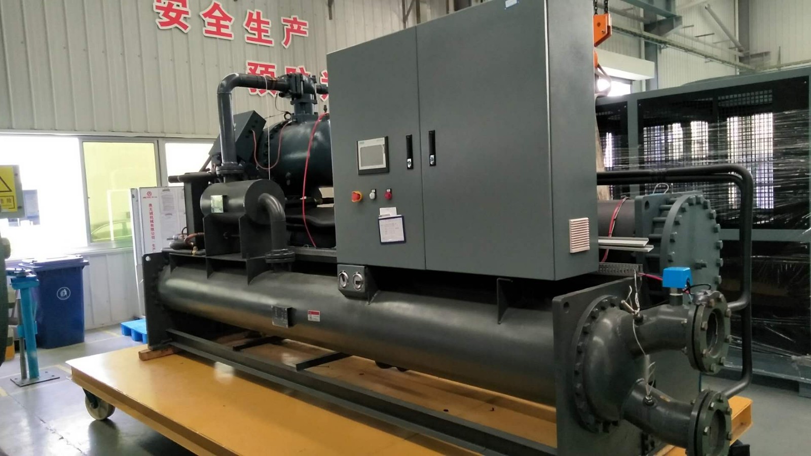 深圳市回收旧空调/报废空调回收风冷模块机组回收