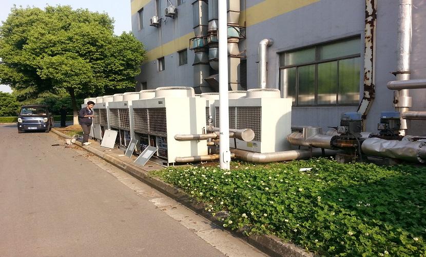 江门台山市空调回收/离心式冷水机组回收旧空调回收