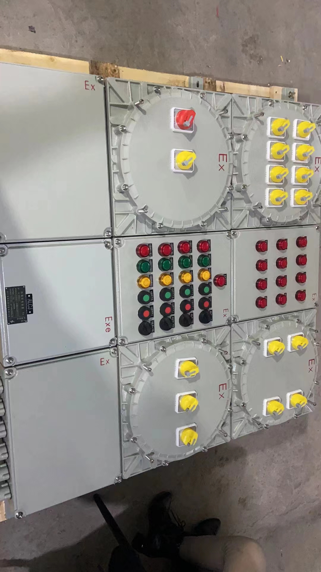 金防电器防爆动力检修电源插座箱IIB级防爆照明配电箱