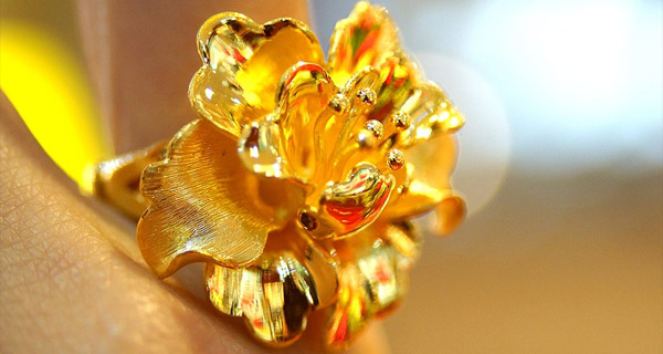 上海黄浦罗杰杜比手表黄金回收公司