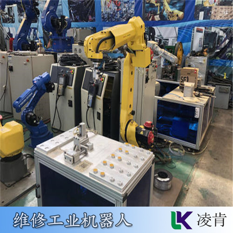 KUKA6轴机器人维修保养为您服务