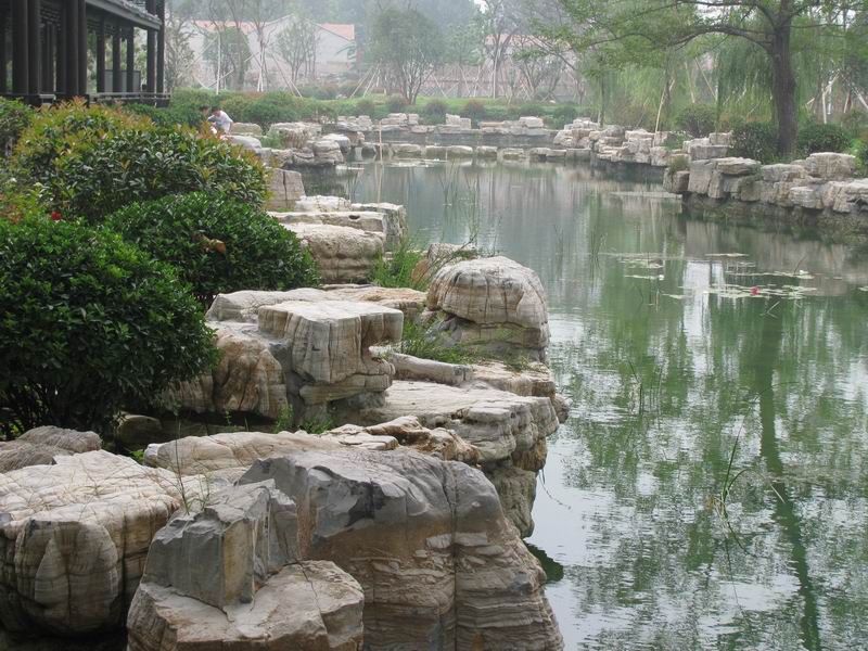丹东假山石头一般多少钱设计施工