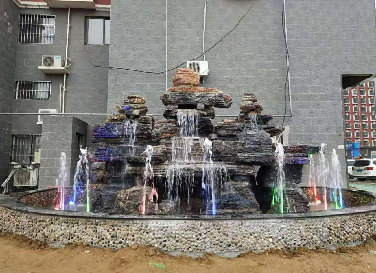 邯郸邱县假山,室内小型假山喷泉现场制作