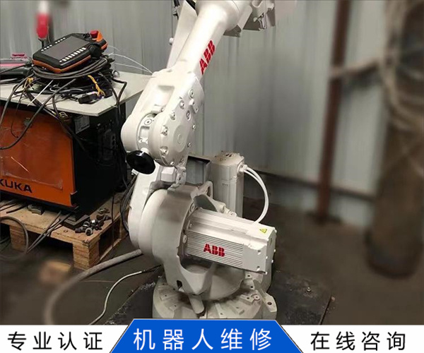日本安川工业机器人伺服控制盒维修包修好