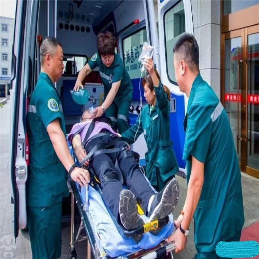 西安跨省120救护车-危重病人救护车转院-随车医护人员