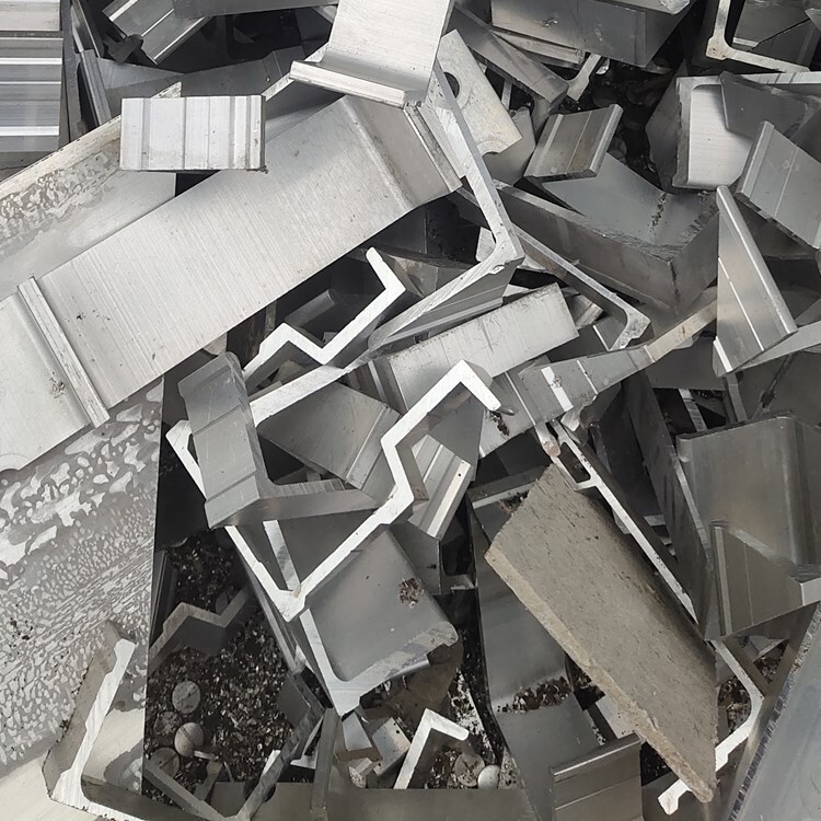 广州越秀铝型材回收周边提供上门估价常年大量收购铝边角料