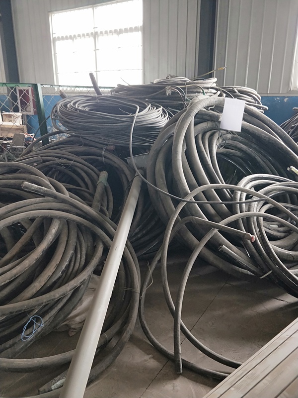 石嘴山高压铜芯电缆回收新旧不限