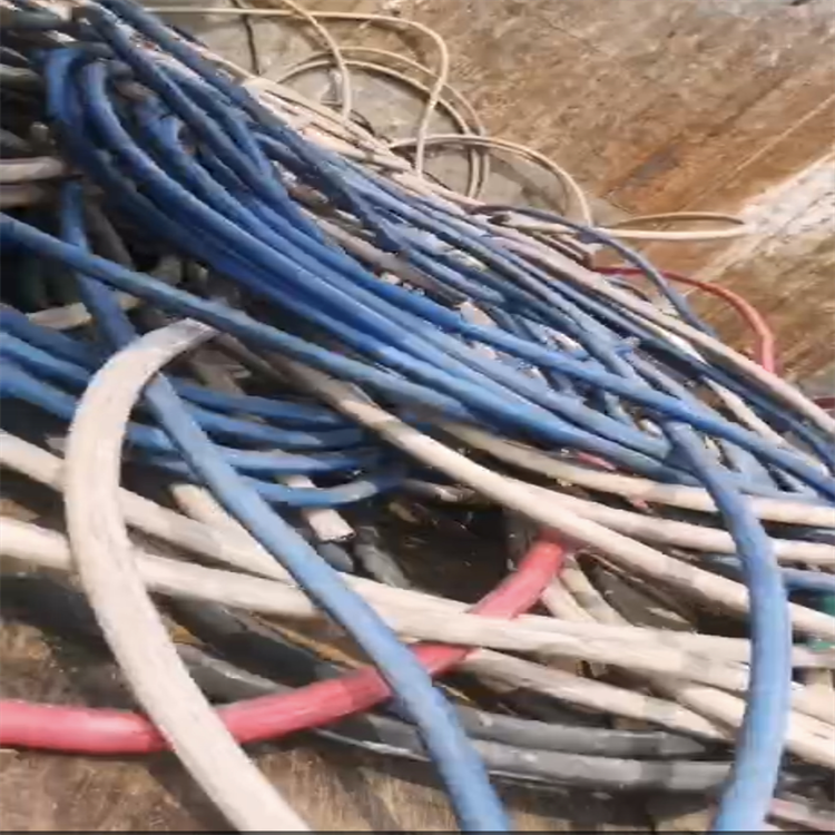 新会区闲置电缆回收-收购RVV绝缘铠装电缆-芯低压电力电缆回收
