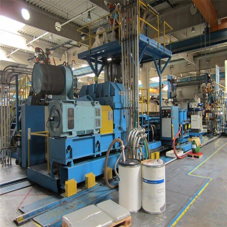 深圳市回收塑胶厂-回收轧钢厂设备，上门回收工厂旧设备