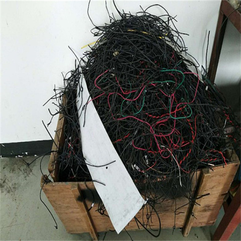 景德镇宝胜低压电缆线回收（景德镇）回收橡皮电缆线